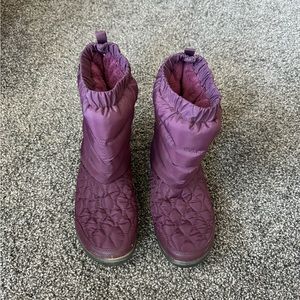 Columbia Purple Quilted Women's Boots